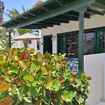 Dalai - Pool View- Good Wifi 公寓